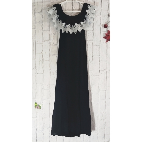 Romeo & Juliet‎ Ruffle Off The Shoulder Maxi Dress - Picture 3 of 5